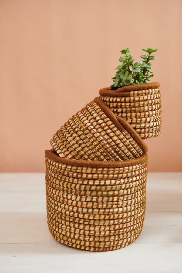 Panier à Plantes Tissé à la Main en Palmier et Laine (Lot de 3) – Image 4