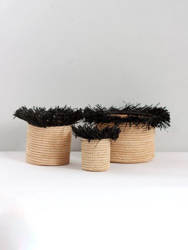 Pots de Rangement en Raphia Faits Main avec Pompons – Image 2