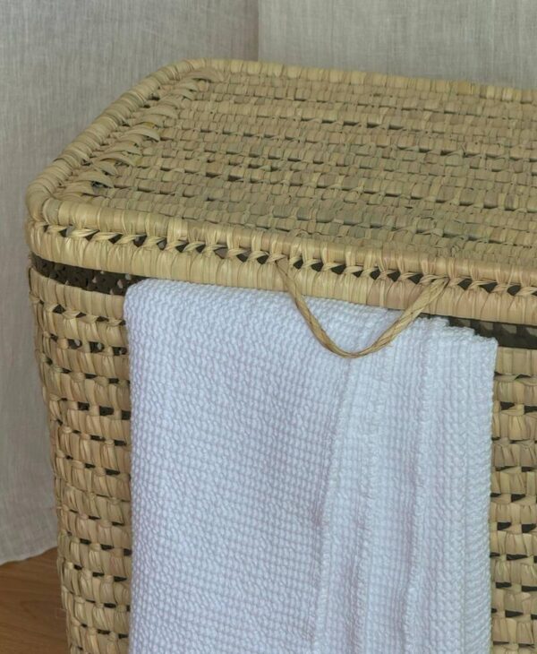 Panier à Linge en Feuille de Palmier Naturelle avec Couvercle – Image 3