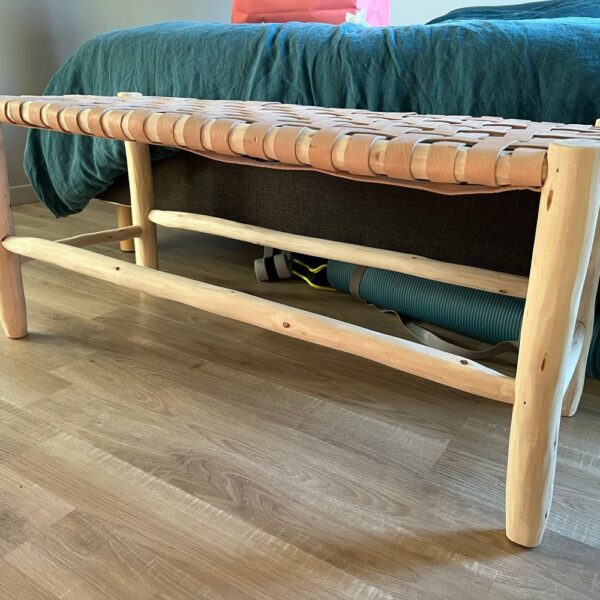 Banc en Bois et Cuir Marocain – Image 5