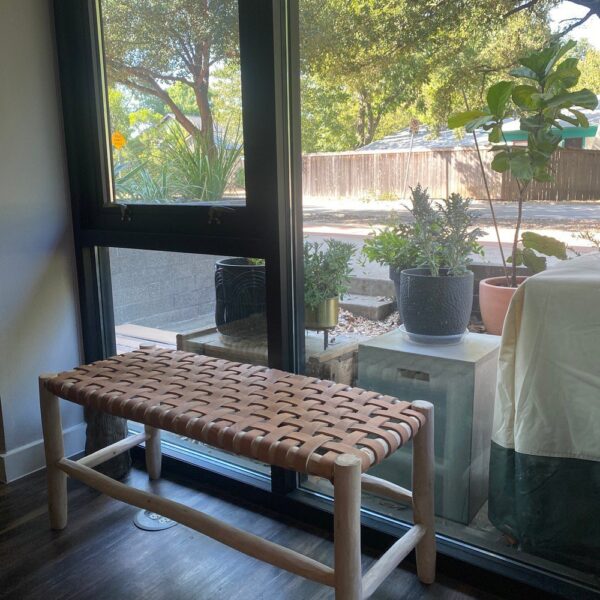 Banc en Bois et Cuir Marocain
